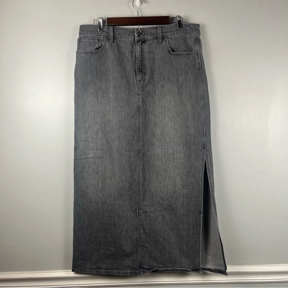 Madewell Denim Side-Slit Midi Skirt in Hallandale Wash Size 32